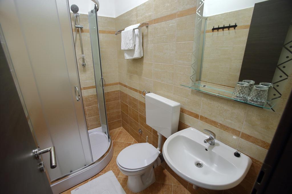 Sobe Oliva Hotel Zagreb Bagian luar foto