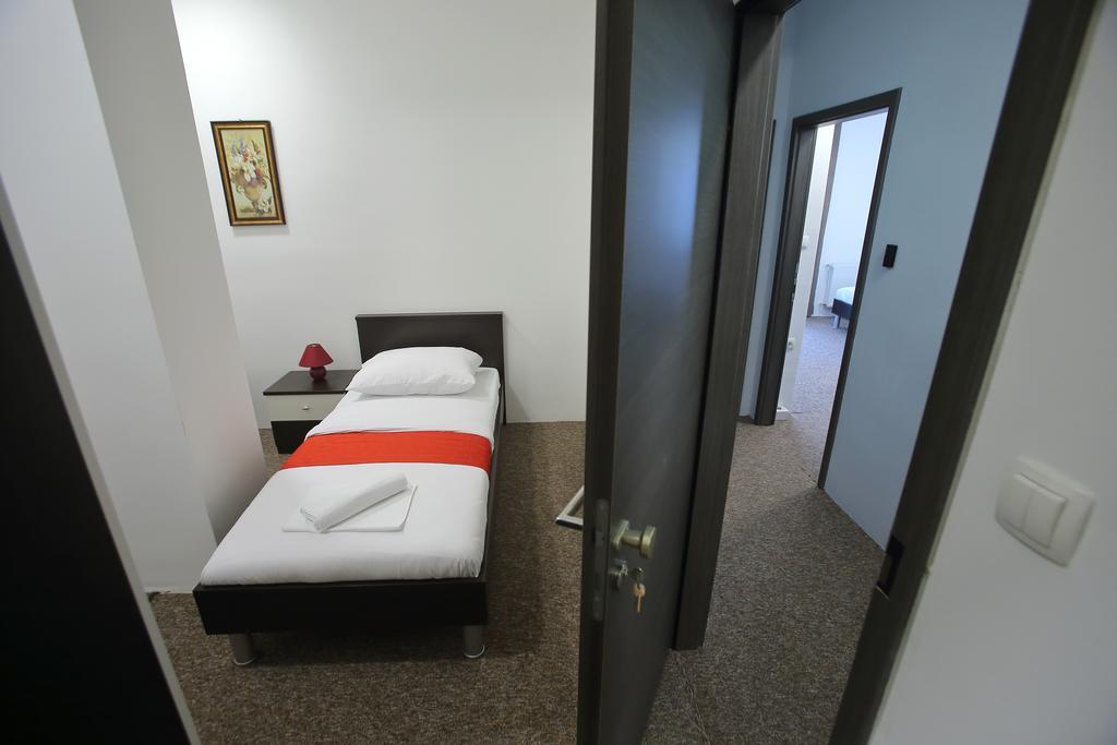 Sobe Oliva Hotel Zagreb Bagian luar foto